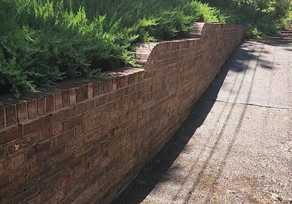 Imgi 16 4YyG2FHqRgKiX5T7Dt7Y Before 26 After Brick Wall.v2.0000000 (1) 2880w